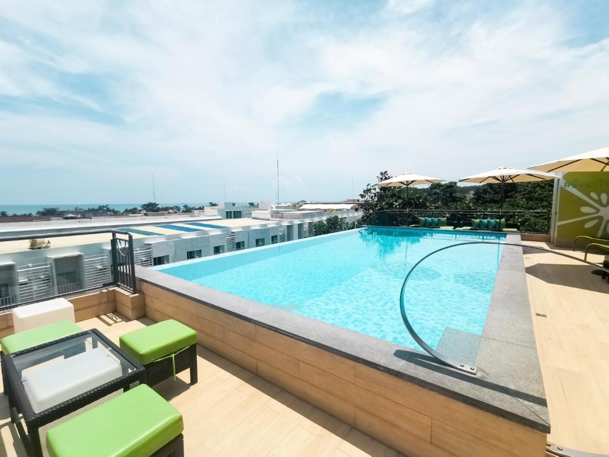 Lime Hotel Boracay Balabag  Exterior photo